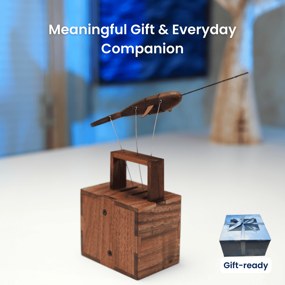 MarinerPoet™ Automate en noyer fait main de baleine